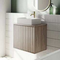 Billy 600mm Wall Hung Vanity Unit with Fluted Drawer Front & Countertop