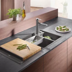 Blanco Linee-S Single Lever Pull Out Kitchen Mixer Tap with Silgranit Matching Finish