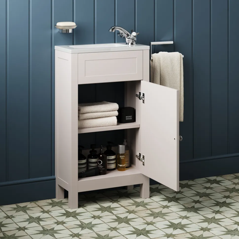 Butler & Rose Catherine Traditional 460mm Cloakroom Vanity Unit with Basin