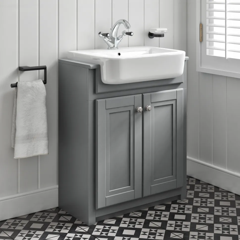Butler & Rose Darcy Traditional Toilet & Vanity Unit Bathroom Suite