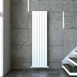 Carisa Mack Vertical Aluminium Radiator
