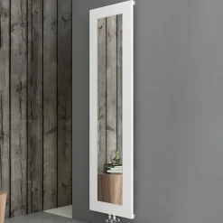 Carisa Quadro Vertical Mirrored Aluminium Radiator