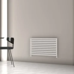 Carisa Tallis XL Oval Single Panel Horizontal Aluminium Radiator