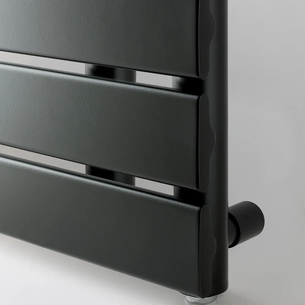 CLEO Open-Side Heated Towel Rail