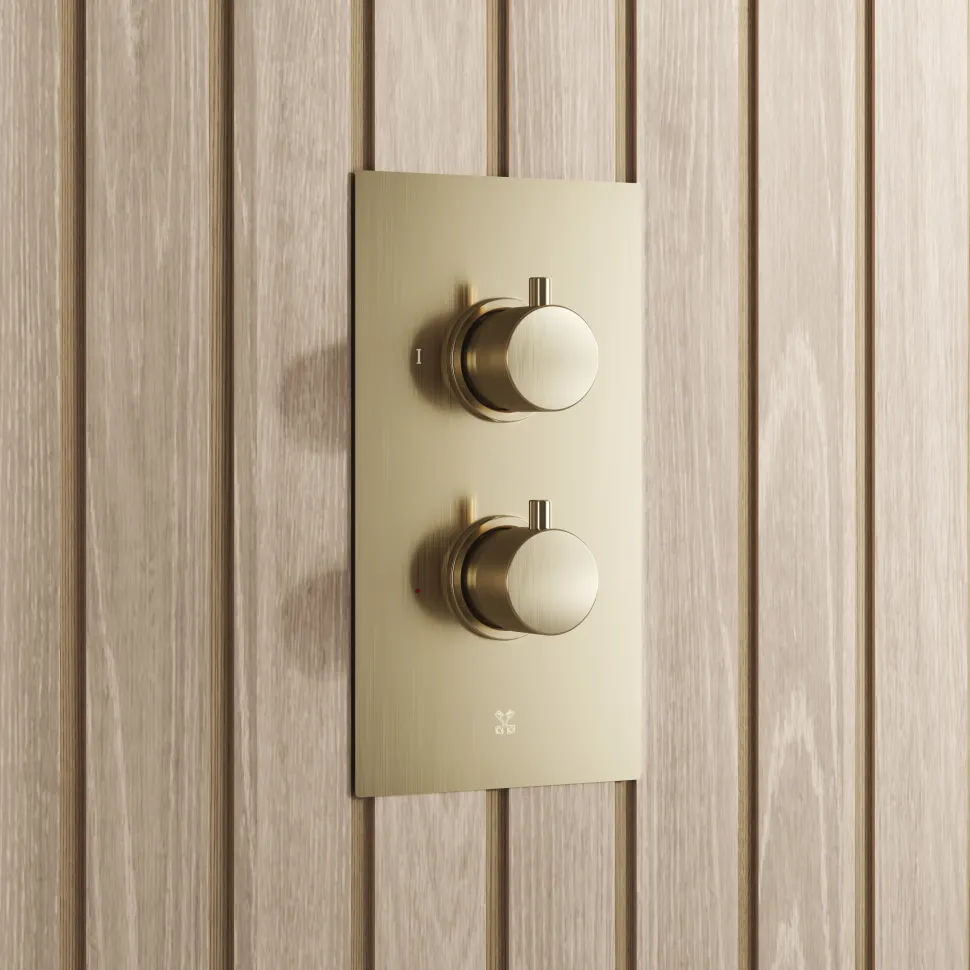 Core 1 Outlet Concealed Shower Valve & Wall Mounted Fixed Shower Head