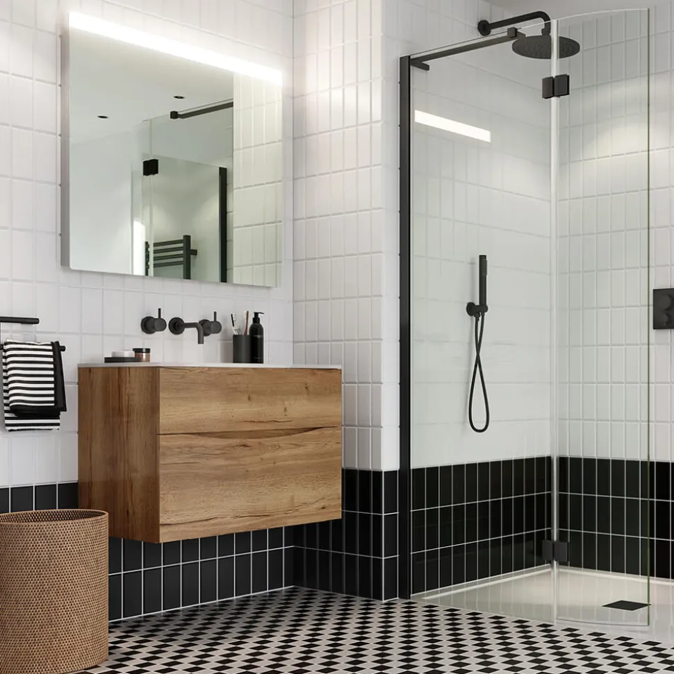 Crosswater MPRO Shower Handset with Wall Outlet and Hose