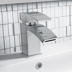 Emily Complete Modern Bathroom Suite with 1700mm L Shaped Shower Bath & Rimless Toilet