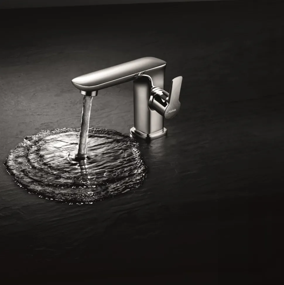 Flova Urban Mono Basin Mixer with Clicker Waste