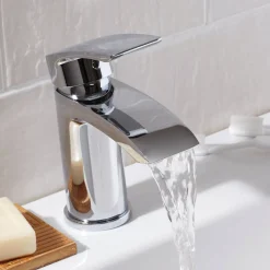 Harbour Acclaim Complete Bathroom Suite with 1700mm P Shape Shower Bath & Rimless Toilet