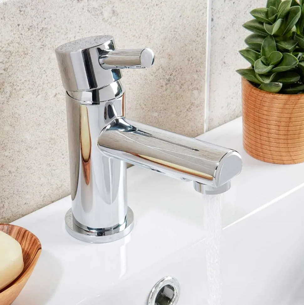 Harbour Acclaim Complete Bathroom Suite with Double Ended Bath & Rimless Toilet
