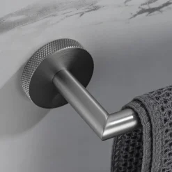 Harbour Knurled Towel Rail