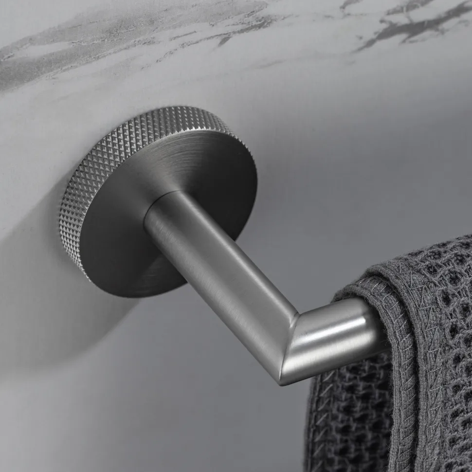 Harbour Knurled Towel Rail