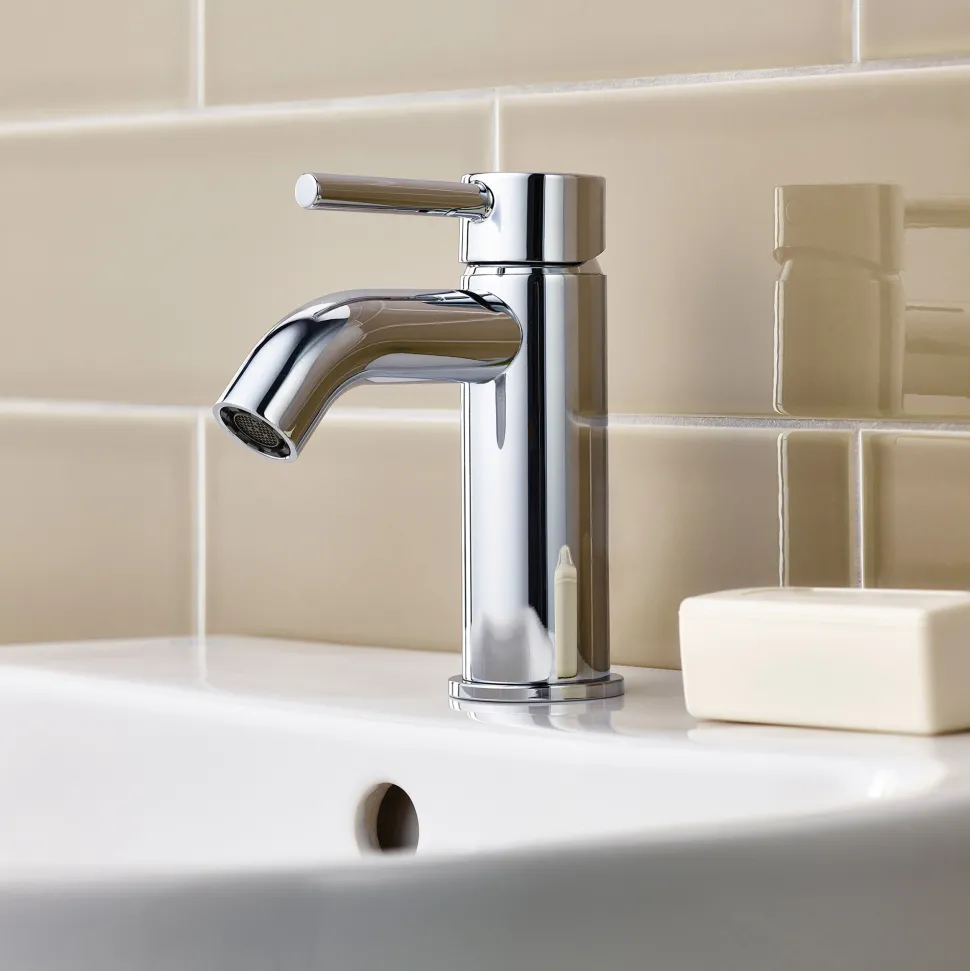 Ideal Standard Ceraline Mono Basin Mixer with Clicker Waste