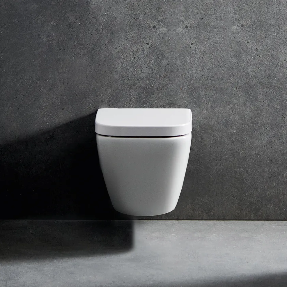 Ideal Standard i.life S Compact Wall Hung Rimless Toilet with Soft Close Seat