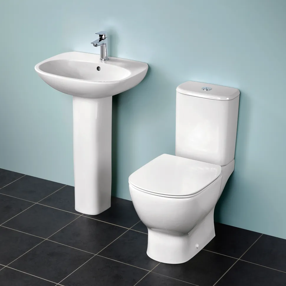 Ideal Standard Tesi Close Coupled Toilet with Aquablade® Flush Technology & Soft Close Seat