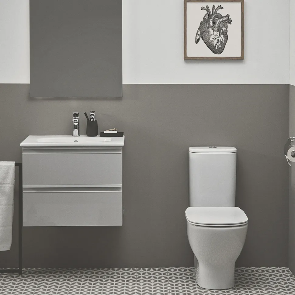Ideal Standard Tesi Wafer Thin Soft Close Toilet Seat with Quick Release Hinges