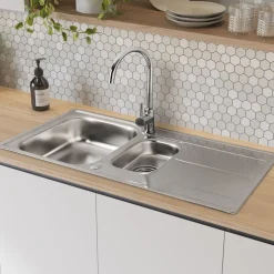 Leisure Aria 1.5 Bowl Satin Stainless Steel Kitchen Sink with Reversible Drainer - 950 x 508mm