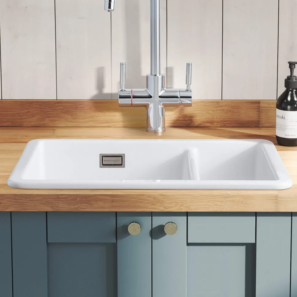 Rangemaster Rustique 1.5 Bowl Ceramic Undermount / Inset Kitchen Sink & Waste Kit - 557 x 430 mm