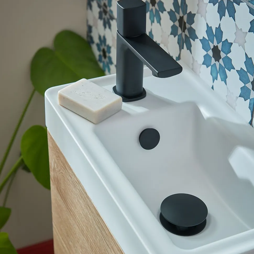 Vado Universal Basin Waste