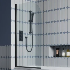 Vellamo City 6mm Matt Black Curved Corner Hinged Bath Screen - 1430 x 770mm