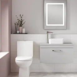 Vellamo City Modern Close Coupled Toilet with Soft Close Seat