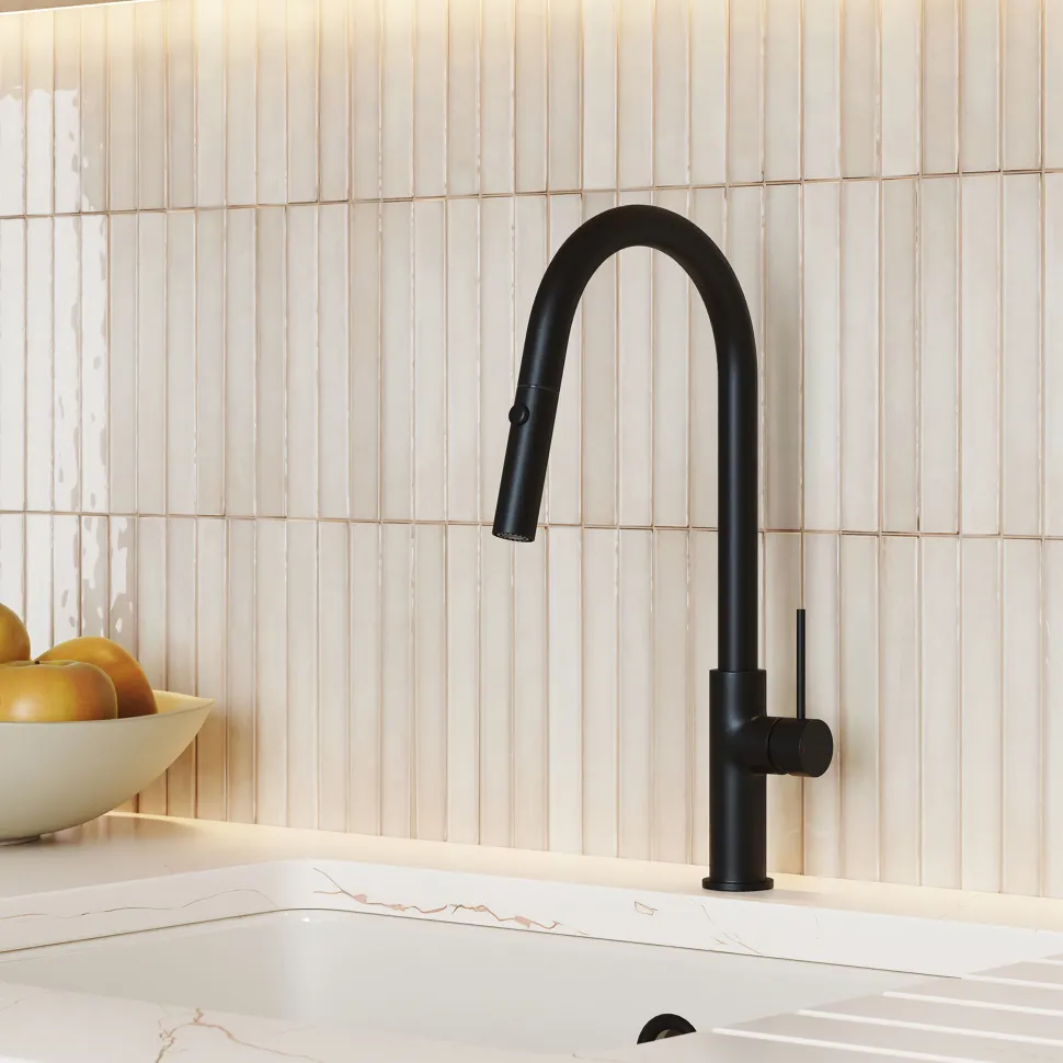 Vellamo Kara Pull Out Spray Single Lever Mono Kitchen Mixer Tap