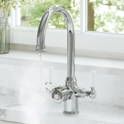 Vellamo Rigel Traditional Cruciform 3-in-1 Instant Boiling Water Tap with Boiler & Filter