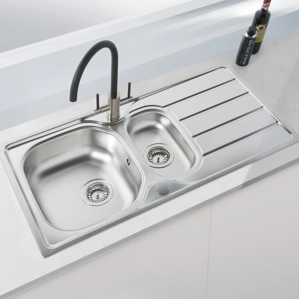 Vellamo Sunrise 1.5 Bowl Satin Stainless Steel Kitchen Sink with Waste, Plumbing Kit & Reversible Drainer - 965 x 500mm