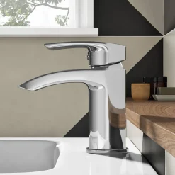 Vellamo Swift Chrome Basin Mixer Tap & Waste and Bath Shower Mixer Tap with Shower Kit