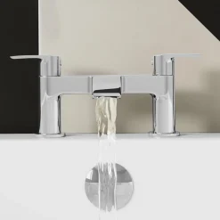 Vellamo Swift Chrome Deck Mounted Bath Filler