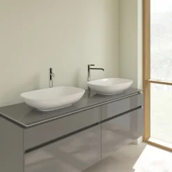 Villeroy & Boch Loop & Friends Curved Countertop Basin - 560 x 380mm