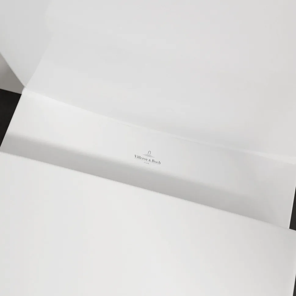 Villeroy & Boch Subway 3.0 Close Coupled TwistFlush Rimless Toilet with Soft Close Toilet Seat