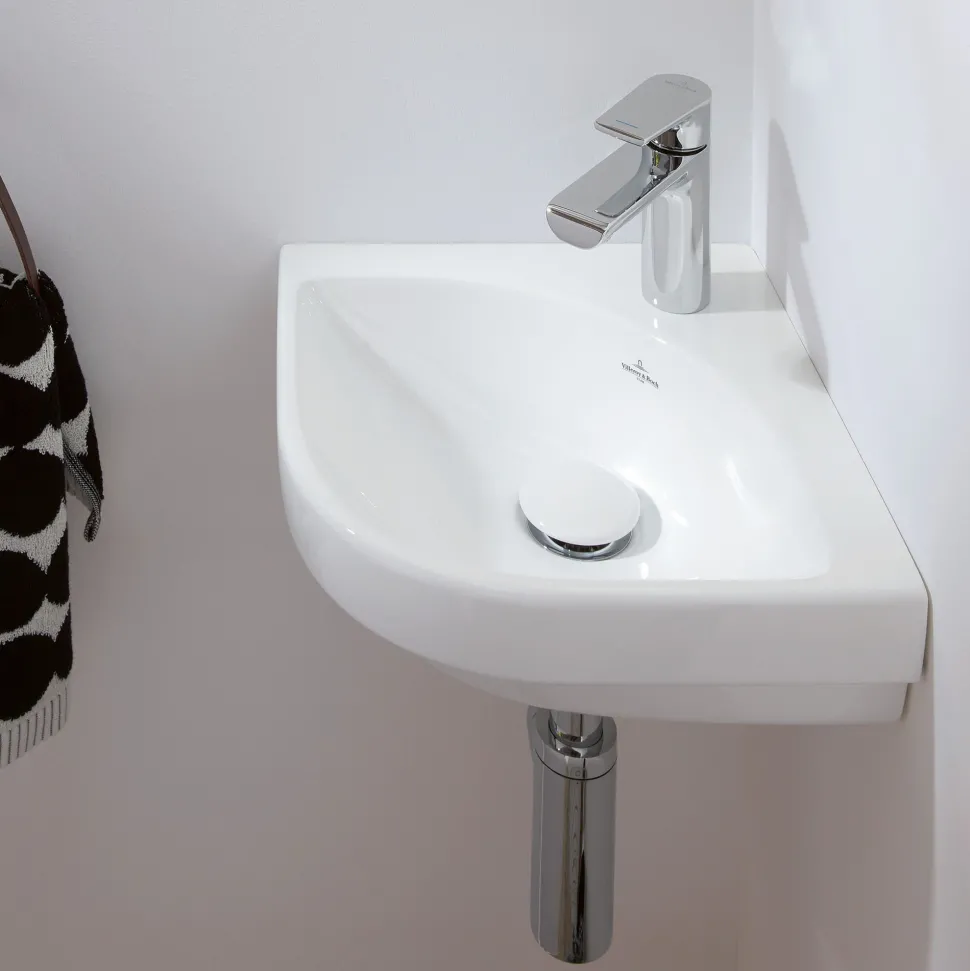 Villeroy & Boch Subway 3.0 Corner Wall Hung Basin - 450mm