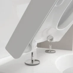 Villeroy & Boch Subway 2.0 Rimless Wall Mounted Toilet & Soft Close Toilet Seat
